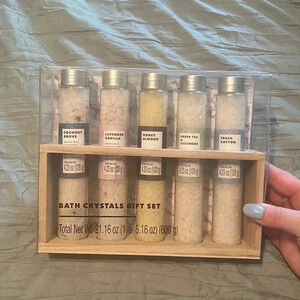 NWT Target Bath Crystals Set